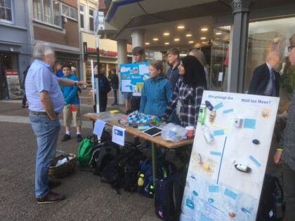 17.10.30 Aktion Plastik 01