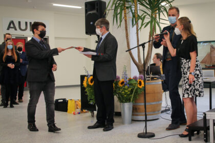 IGS Stade Abitur Entlassung 2021 081